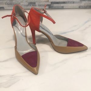 Calvin Klein Bryann Colorblock Pump 8.5
